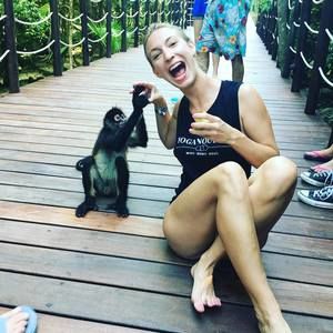 Meet your Posher, Abby